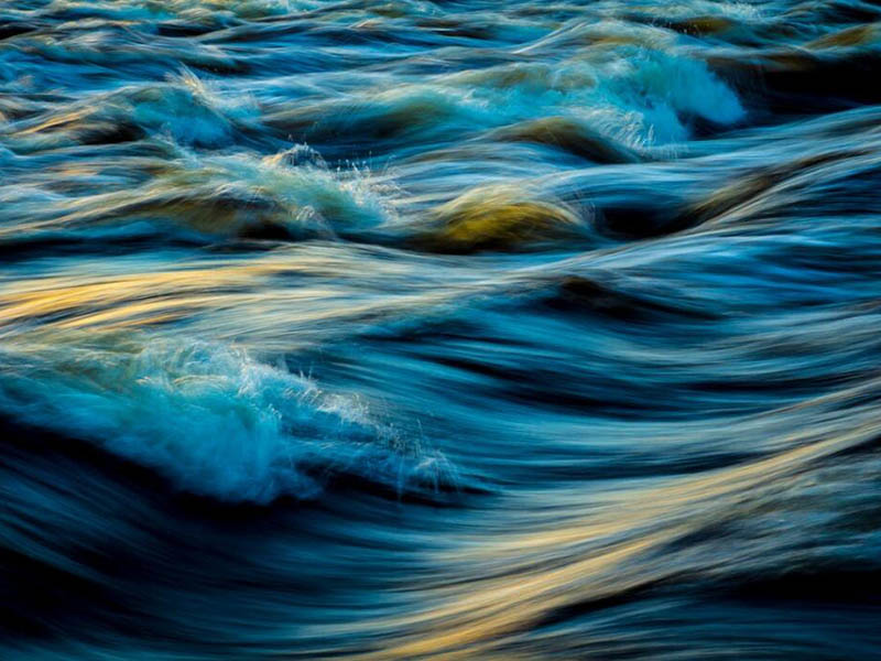 水質在線監測儀廠家（水質在線監測儀在污水處理中的應用）